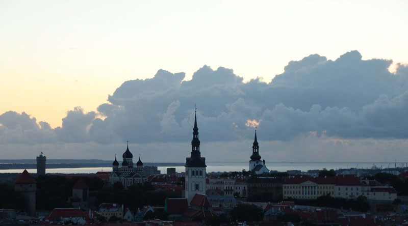 Dakenpanorama te Tallinn