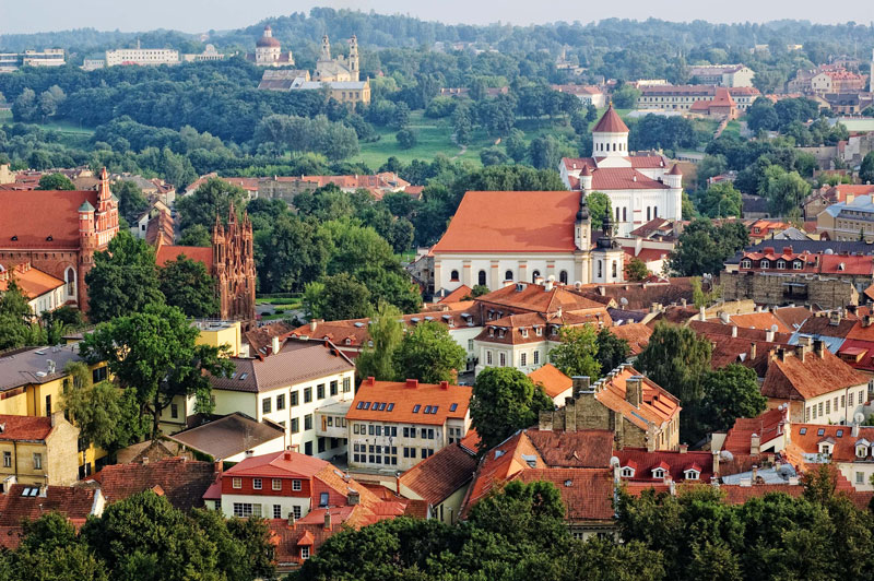 Zicht op het groene Vilnius