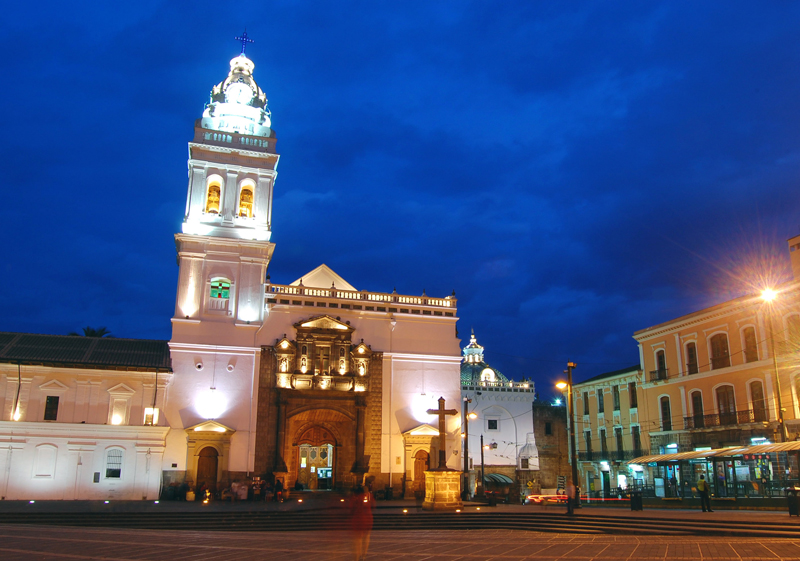De Santo Domingo kerk in Quito.