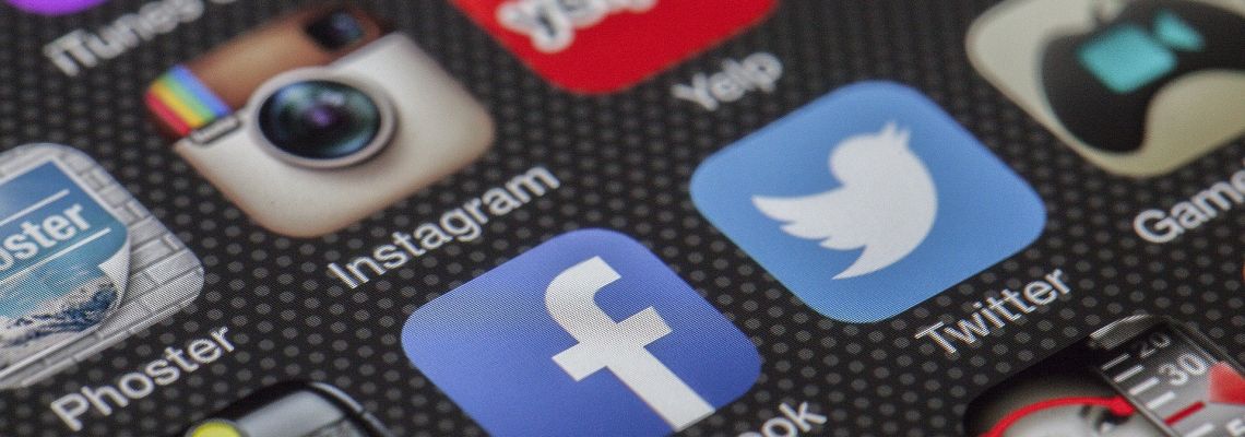 Scherm met app-iconen van onder meer Instagram, Facebook en Twitter.